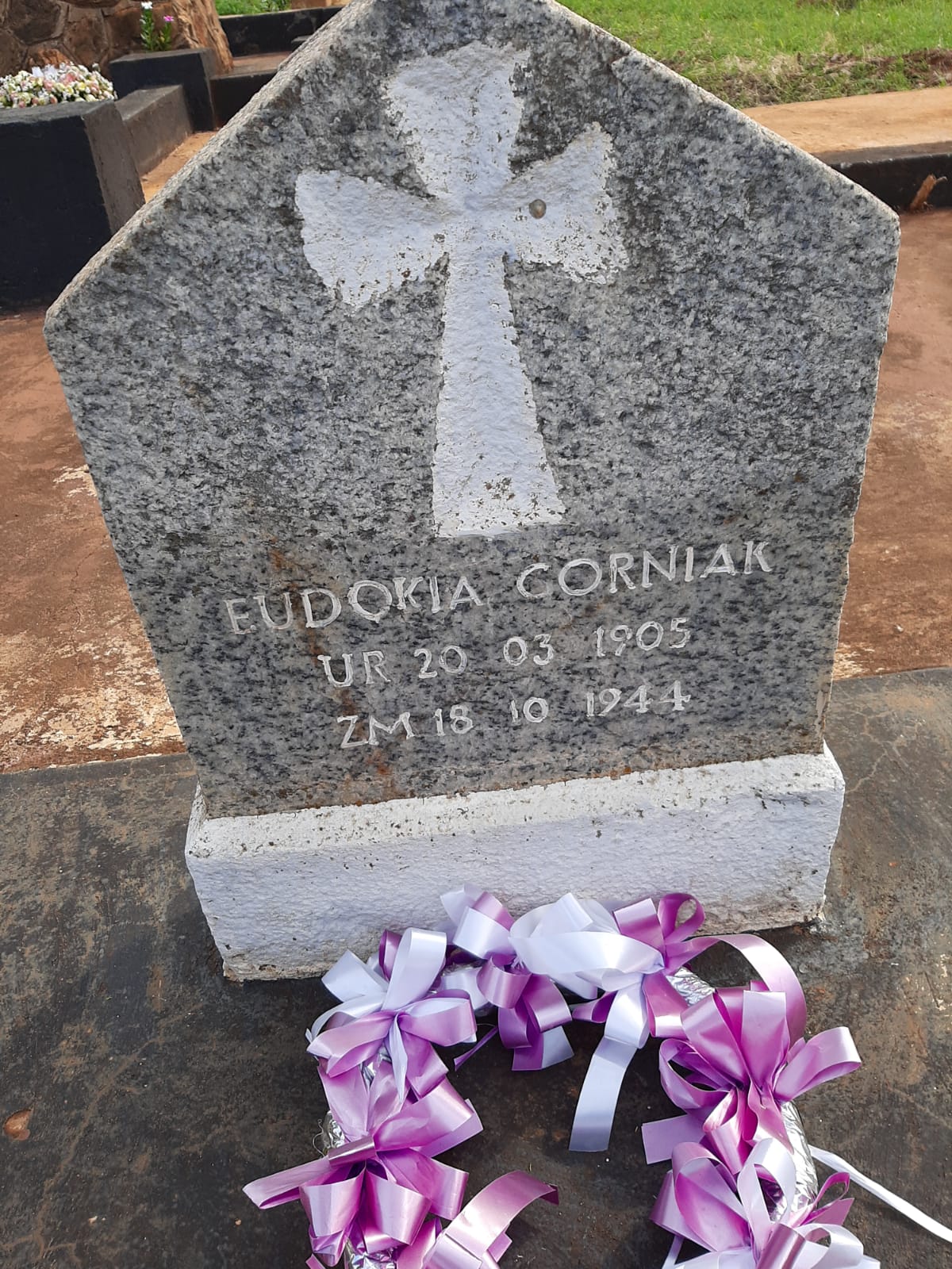 Groby Polaków w Afryce